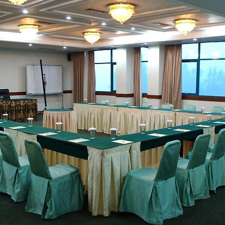 Permata Alam Hotel Пунчак Экстерьер фото