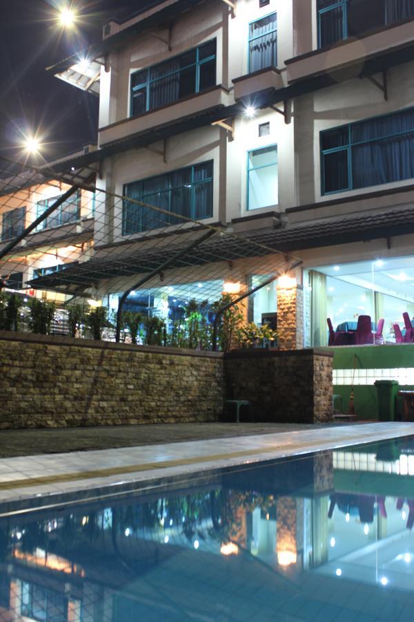 Permata Alam Hotel Пунчак Экстерьер фото