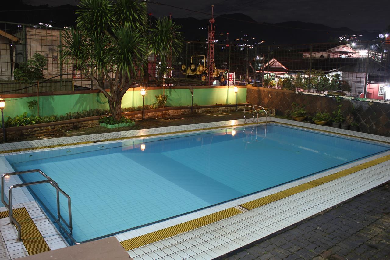 Permata Alam Hotel Пунчак Экстерьер фото